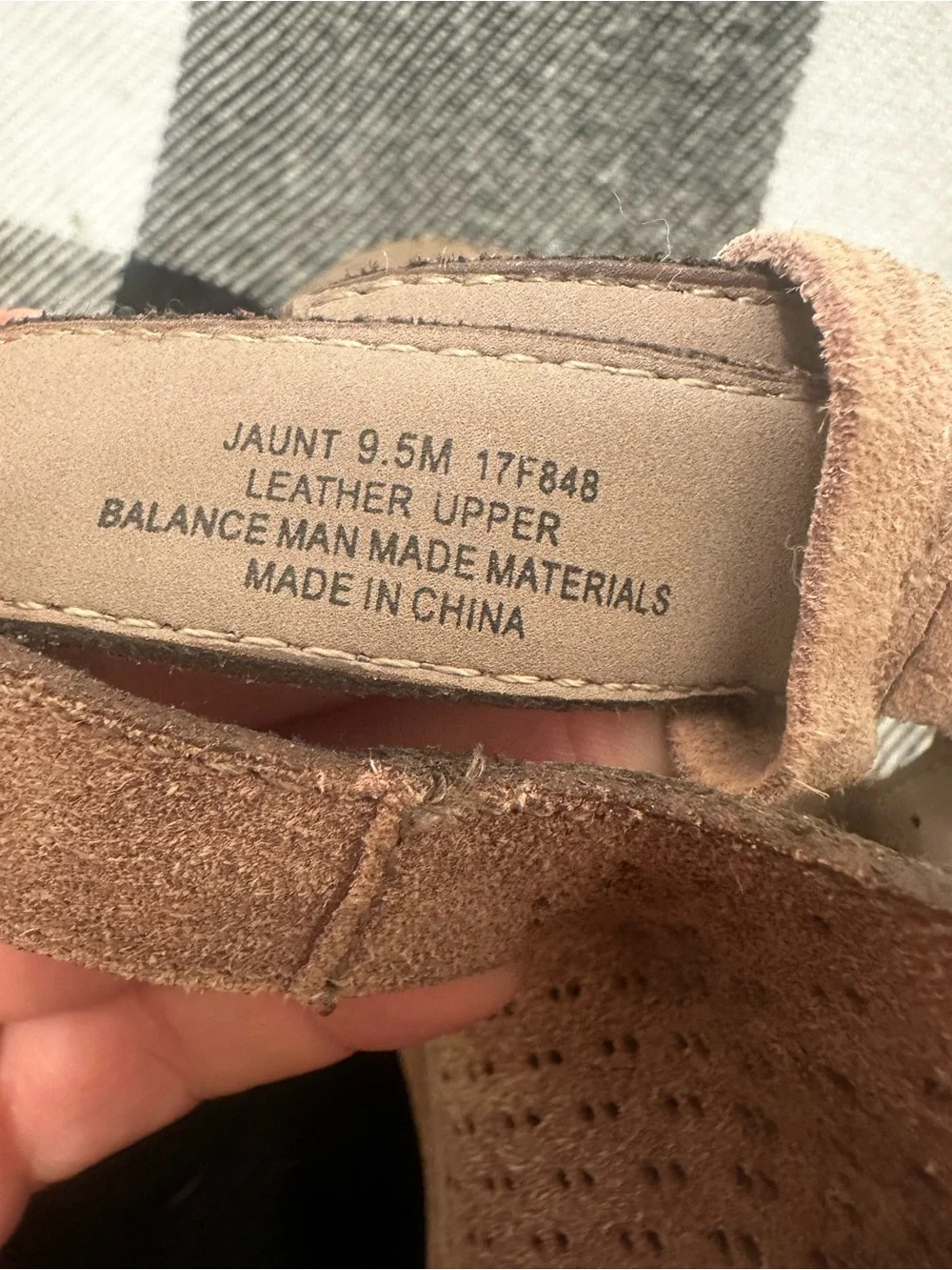 OTBT suede upper